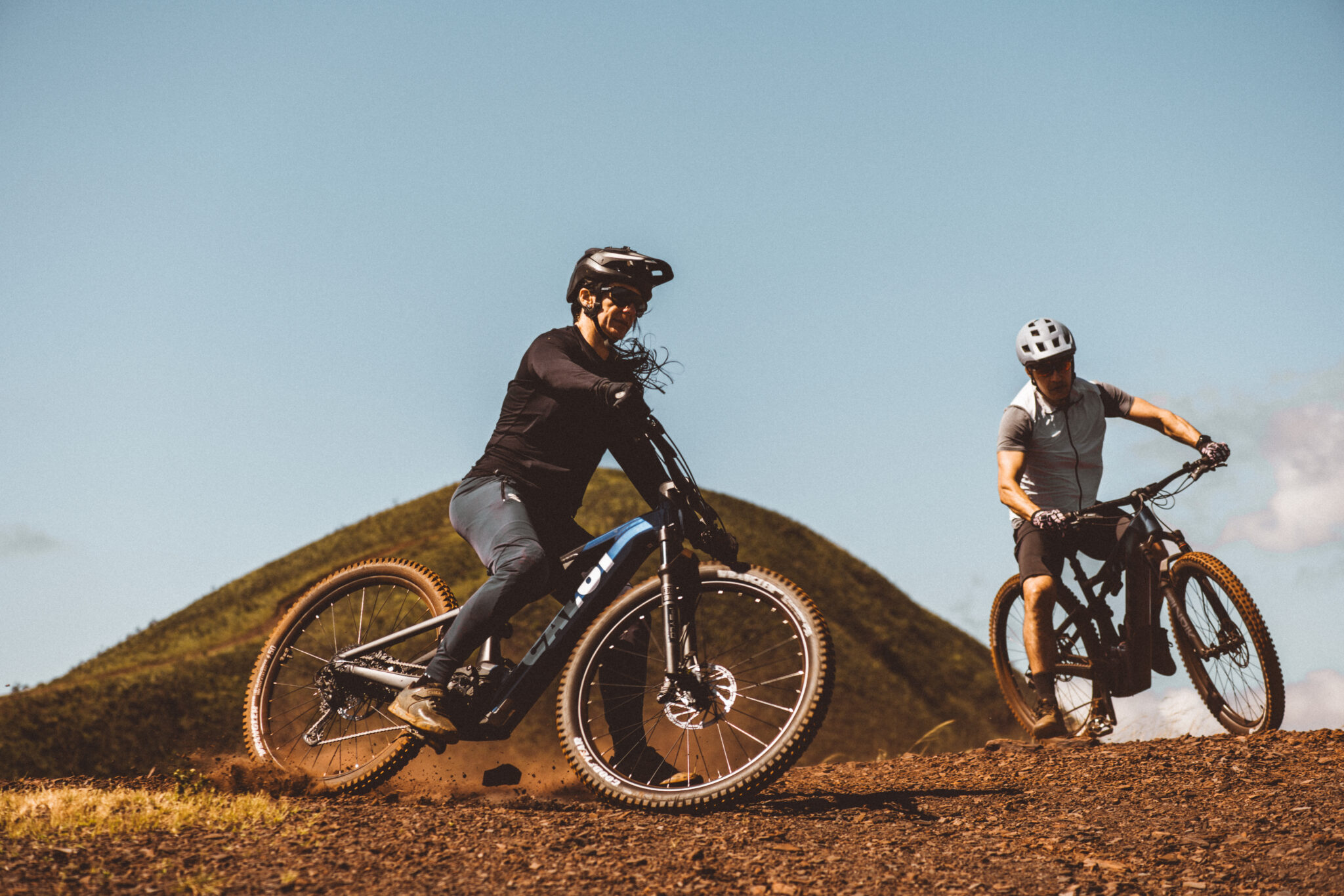 Caloi E-Vibe Peak: alta performance para ir mais longe